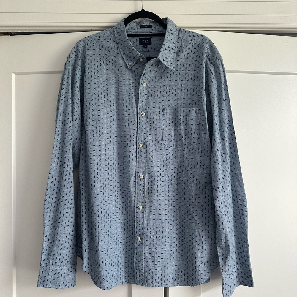 J. Crew Blue Casual Button Down Shirt with Subtle Pattern